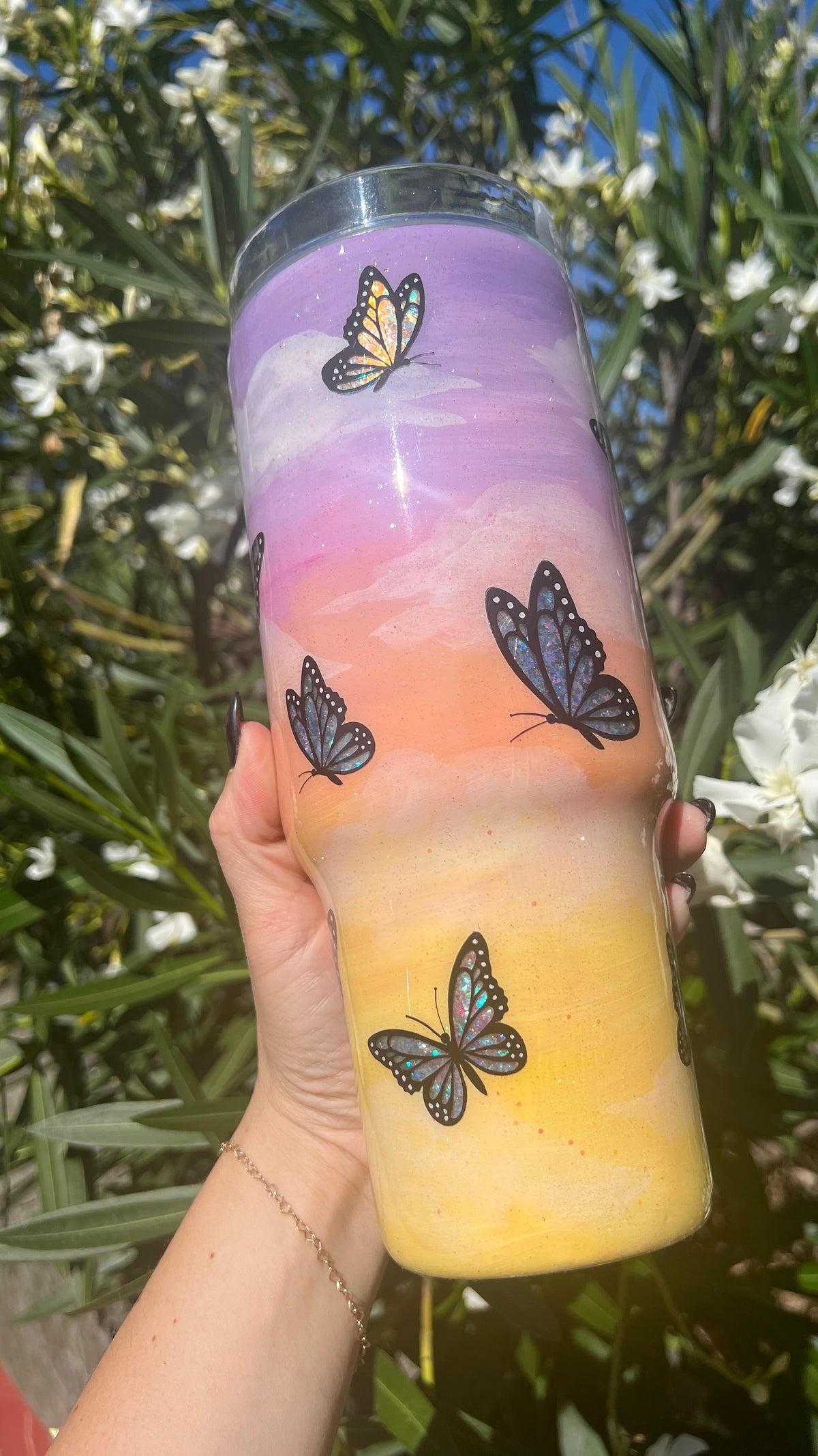 40oz Sunset Butterfly Hogg